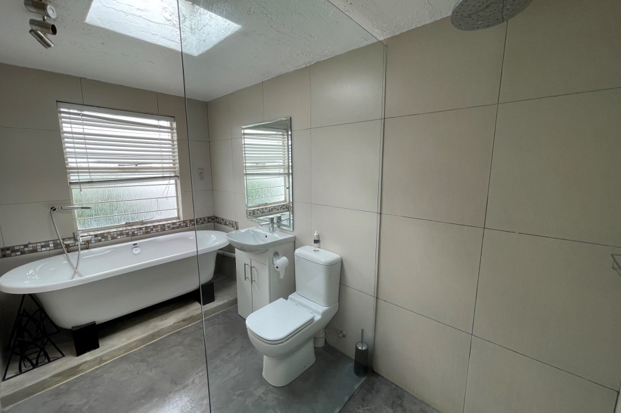 To Let 3 Bedroom Property for Rent in Sunninghill Gauteng