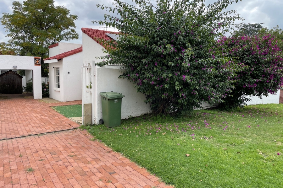 To Let 3 Bedroom Property for Rent in Sunninghill Gauteng