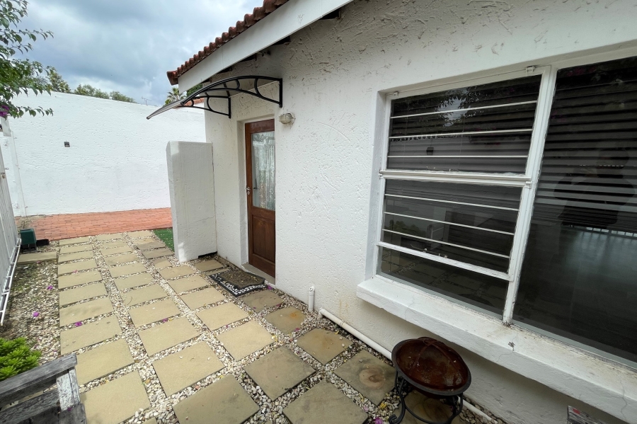 To Let 3 Bedroom Property for Rent in Sunninghill Gauteng