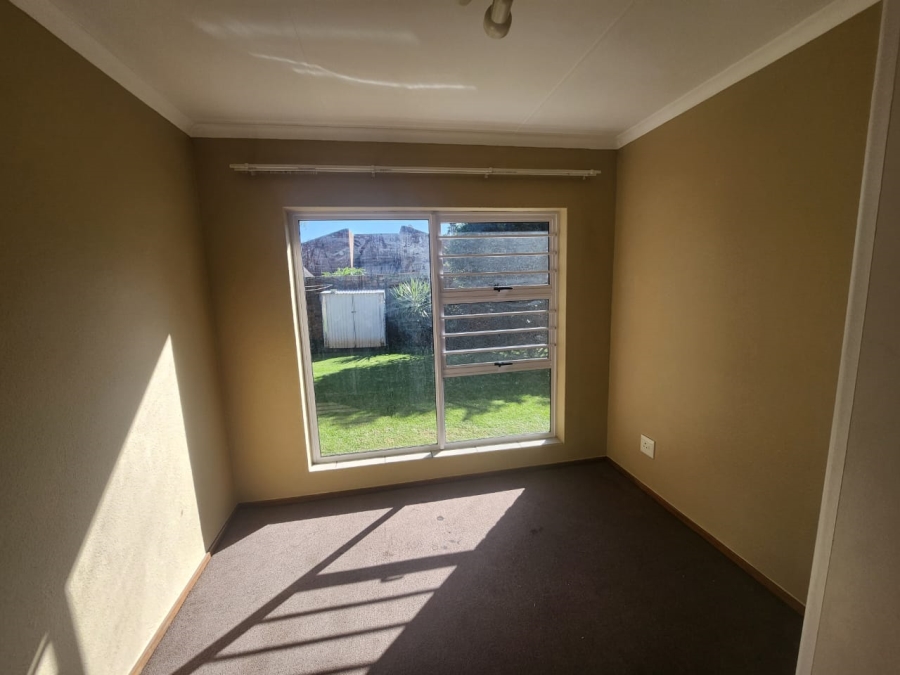 To Let 3 Bedroom Property for Rent in Ravenswood Gauteng