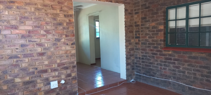 1 Bedroom Property for Sale in Ferndale Gauteng