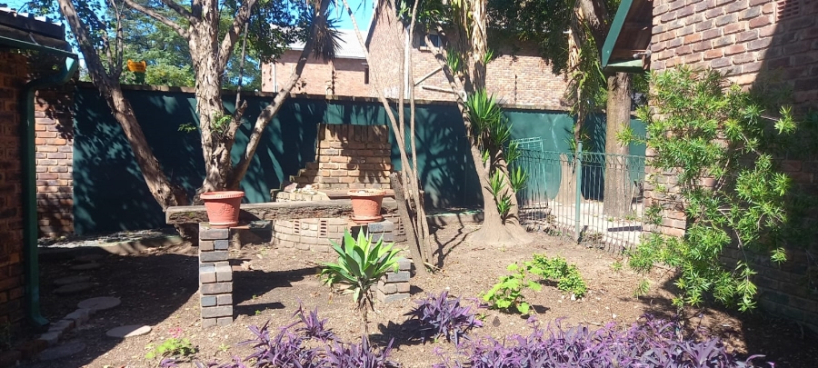 1 Bedroom Property for Sale in Ferndale Gauteng