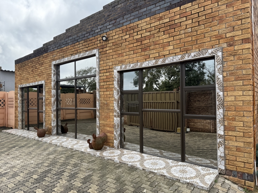 To Let 2 Bedroom Property for Rent in Parkdene Gauteng