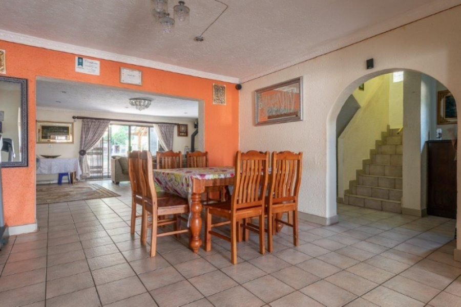 5 Bedroom Property for Sale in Winchester Hills Gauteng