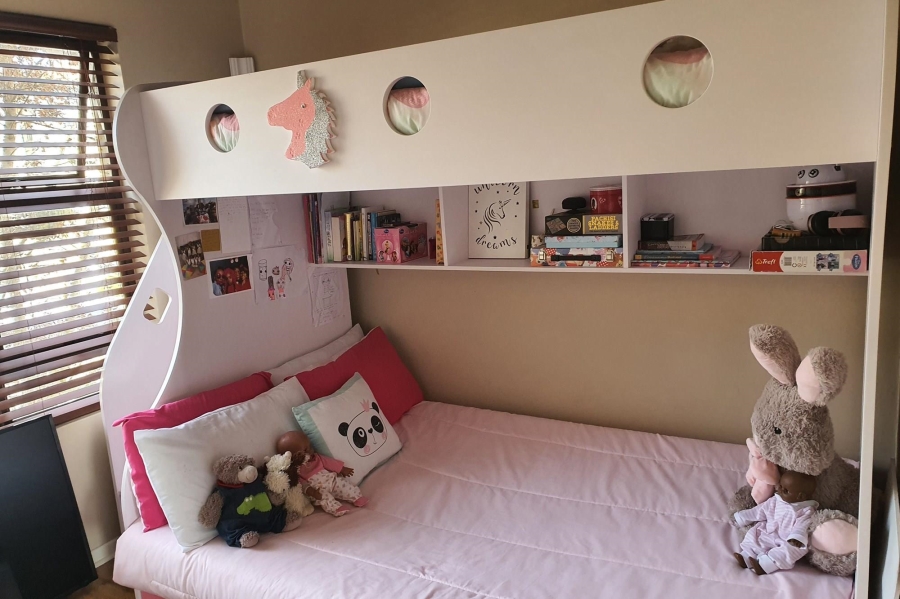 2 Bedroom Property for Sale in Greenstone Hill Gauteng
