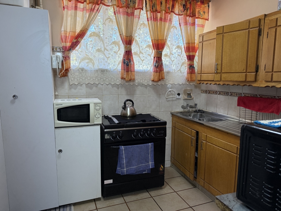 2 Bedroom Property for Sale in Vanderbijlpark CW 3 Gauteng