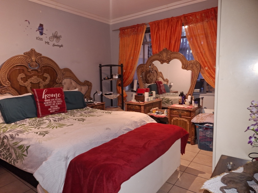 2 Bedroom Property for Sale in Vanderbijlpark CW 3 Gauteng