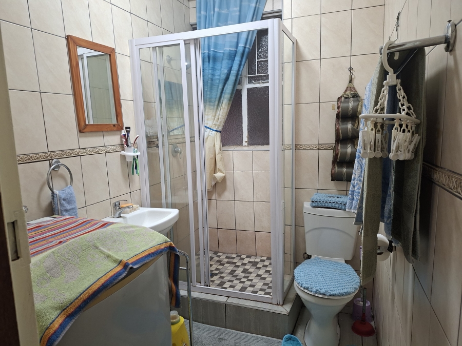 2 Bedroom Property for Sale in Vanderbijlpark CW 3 Gauteng