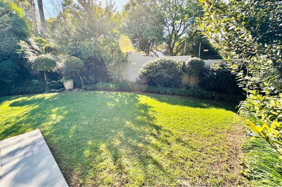 2 Bedroom Property for Sale in Bryanston Gauteng