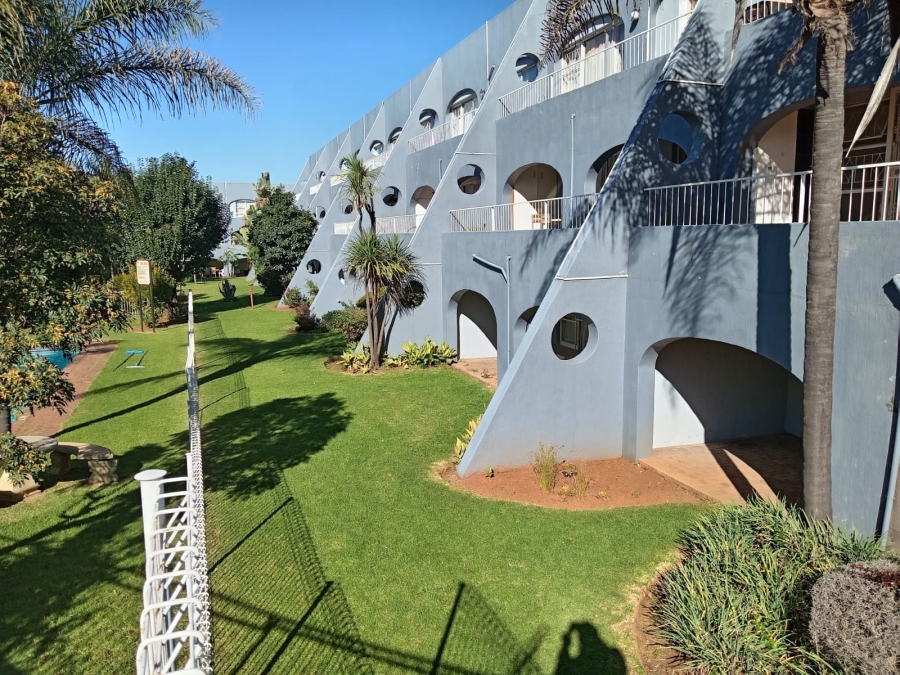 2 Bedroom Property for Sale in Florida Gauteng