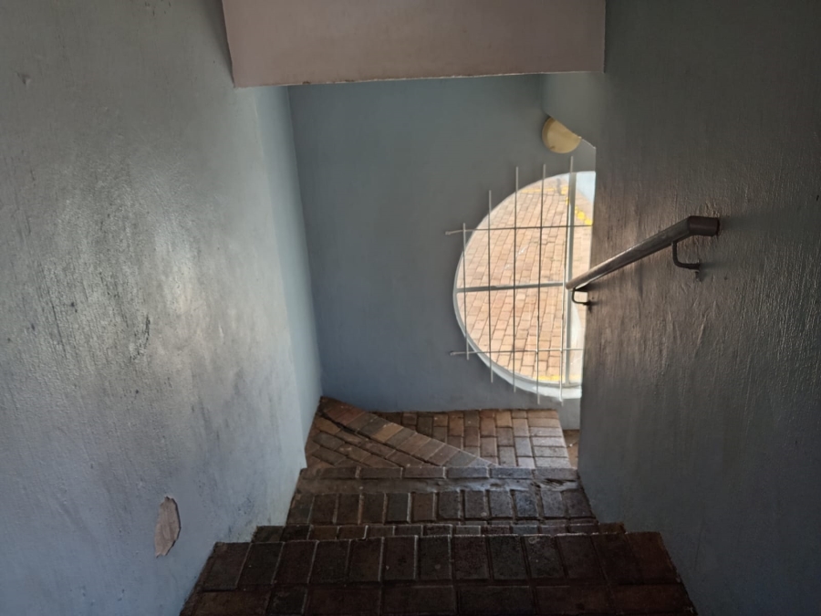 2 Bedroom Property for Sale in Florida Gauteng