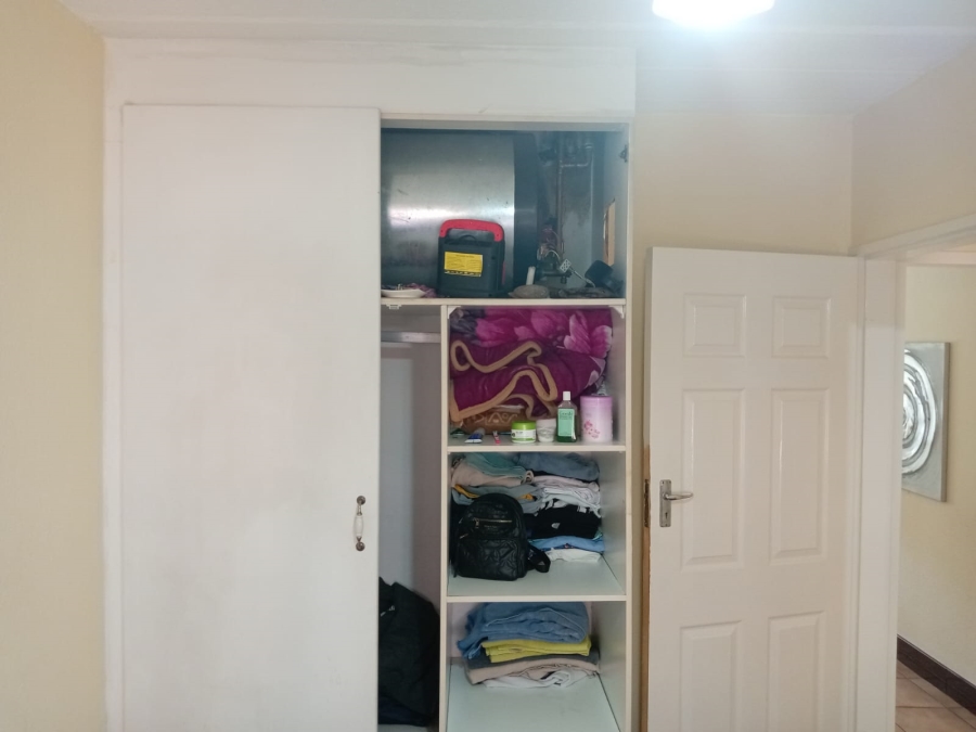 2 Bedroom Property for Sale in Florida Gauteng