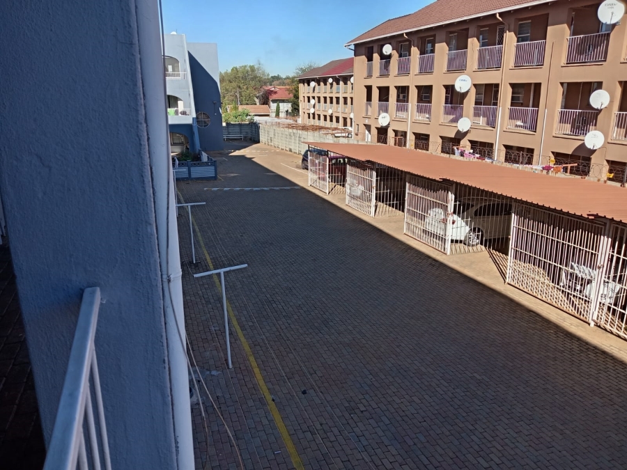 2 Bedroom Property for Sale in Florida Gauteng