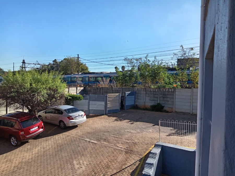 2 Bedroom Property for Sale in Florida Gauteng