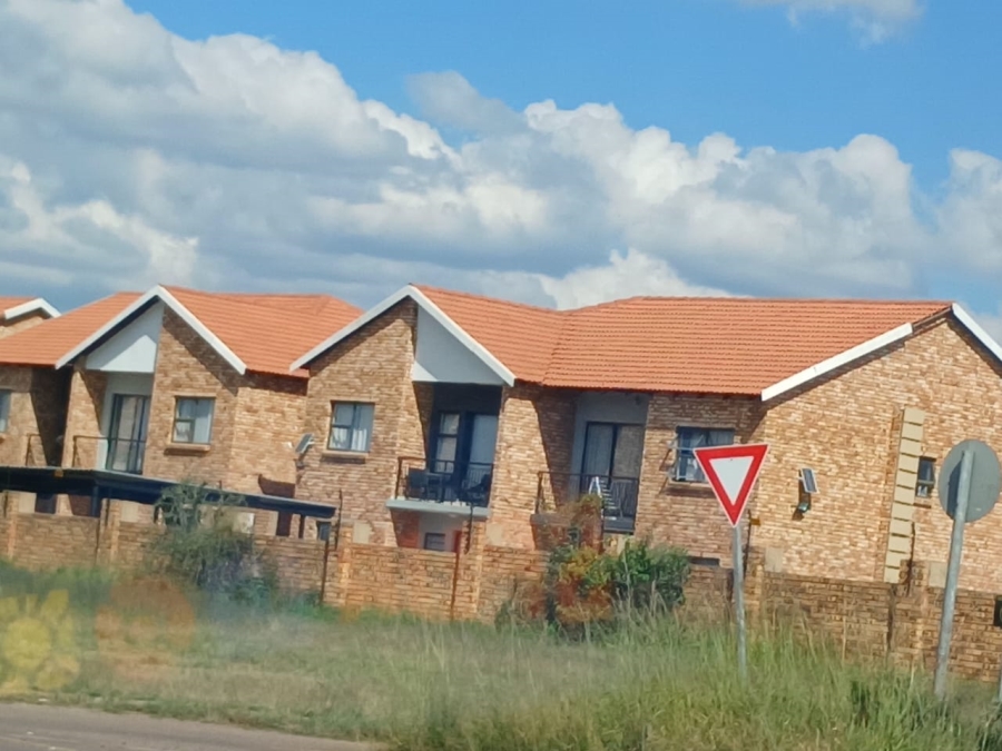 To Let 2 Bedroom Property for Rent in Karenpark Gauteng
