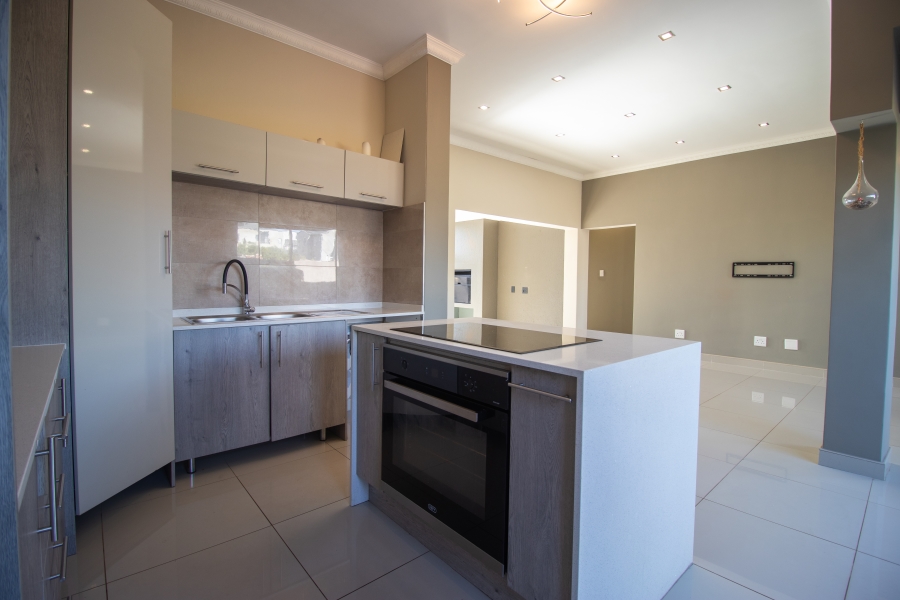 3 Bedroom Property for Sale in Louwlardia Gauteng