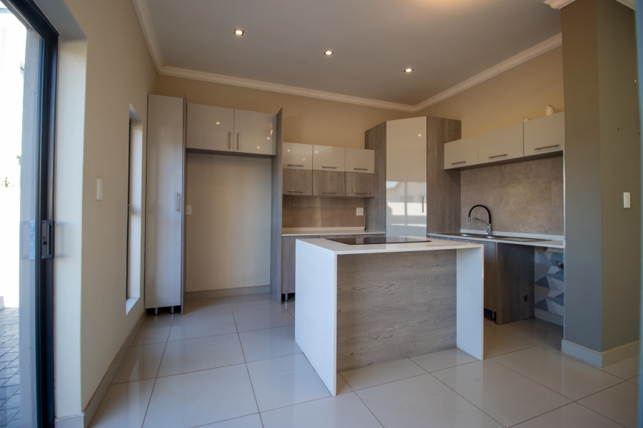 3 Bedroom Property for Sale in Louwlardia Gauteng