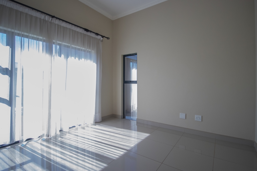 3 Bedroom Property for Sale in Louwlardia Gauteng