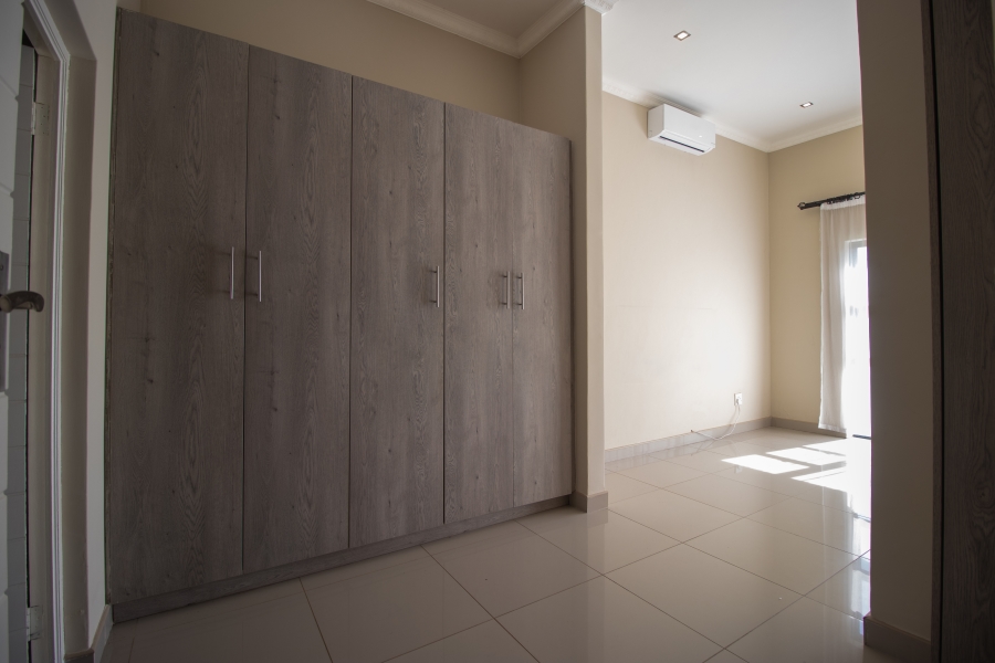 3 Bedroom Property for Sale in Louwlardia Gauteng
