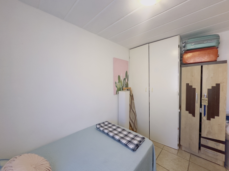 2 Bedroom Property for Sale in Verwoerdpark Gauteng