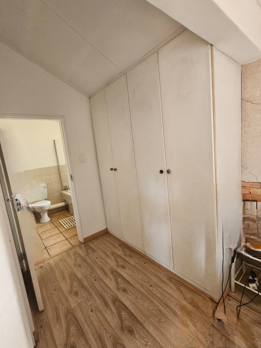 To Let 2 Bedroom Property for Rent in Brummeria Gauteng