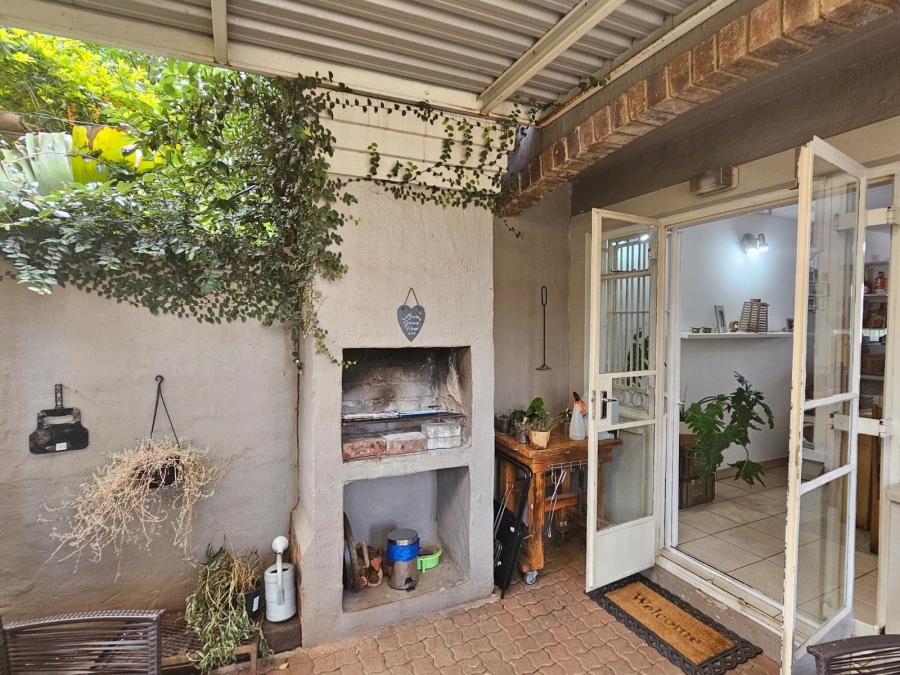 To Let 2 Bedroom Property for Rent in Brummeria Gauteng