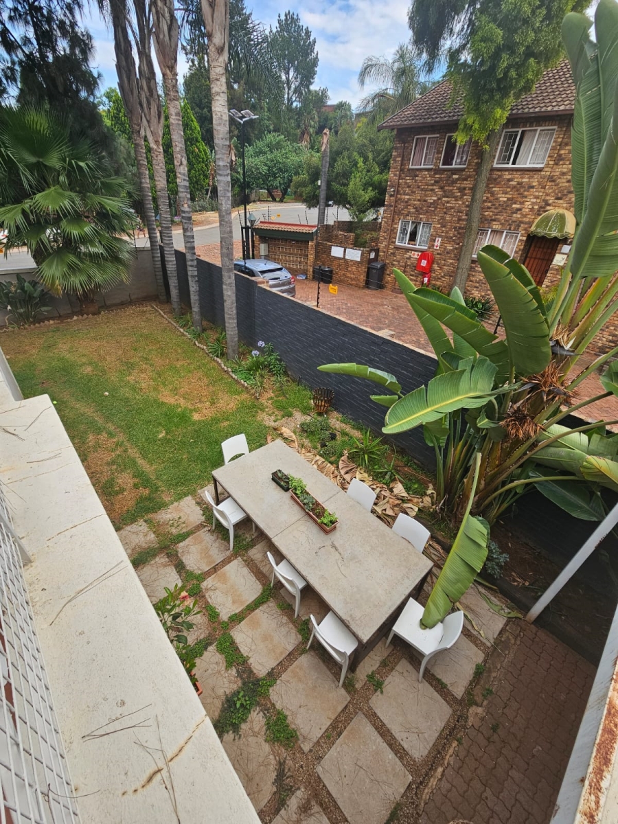 To Let 2 Bedroom Property for Rent in Brummeria Gauteng