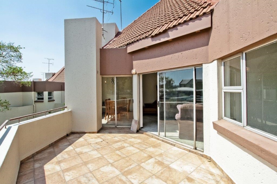 To Let 2 Bedroom Property for Rent in Bedfordview Gauteng
