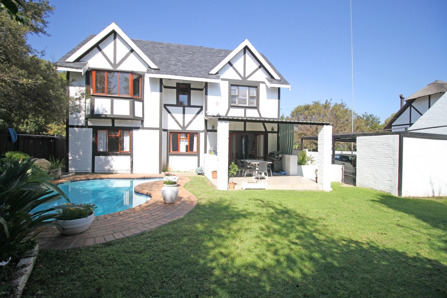 3 Bedroom Property for Sale in Sunninghill Gauteng
