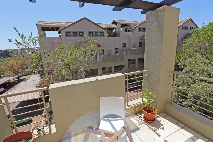To Let 1 Bedroom Property for Rent in Bryanston Gauteng