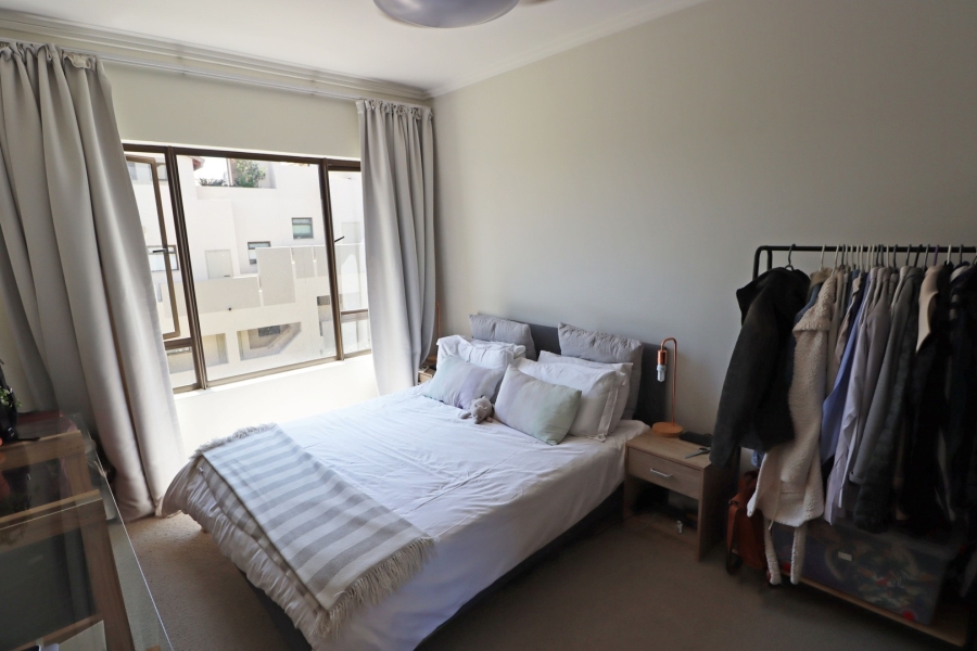 To Let 1 Bedroom Property for Rent in Bryanston Gauteng