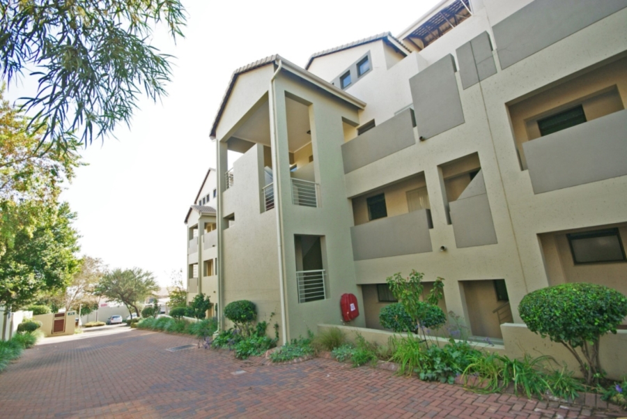 To Let 1 Bedroom Property for Rent in Bryanston Gauteng