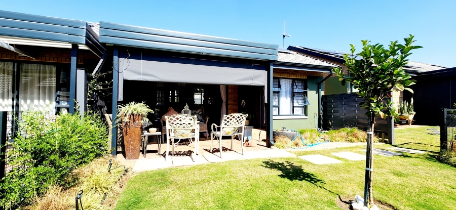 1 Bedroom Property for Sale in Montana Tuine Gauteng