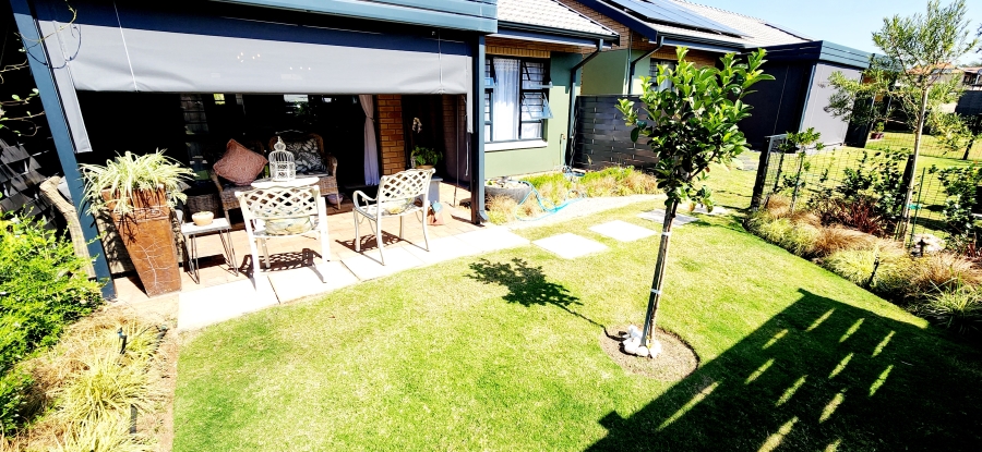 1 Bedroom Property for Sale in Montana Tuine Gauteng