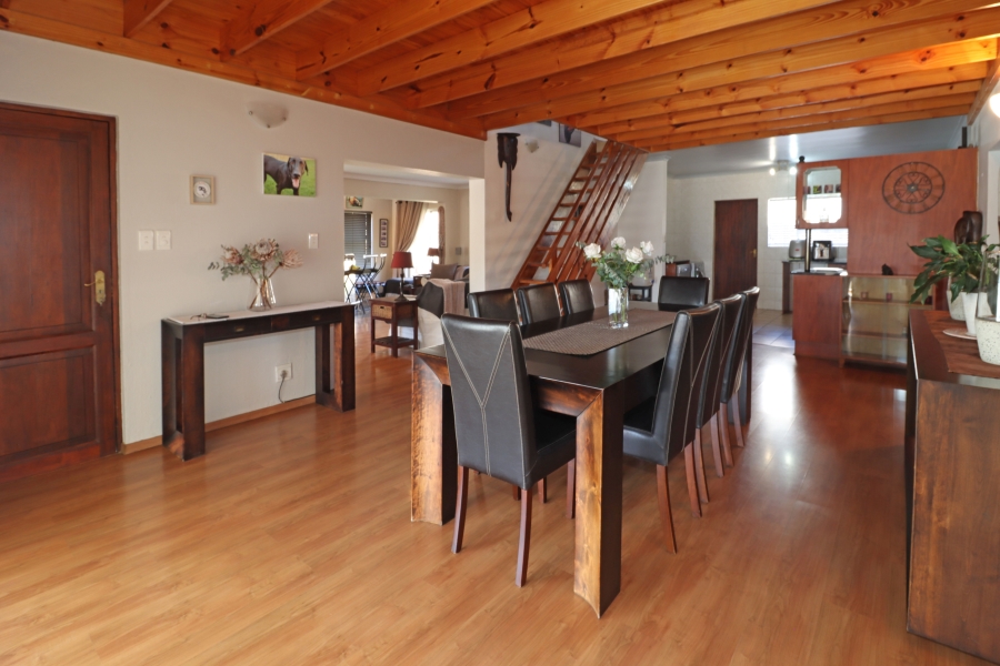 3 Bedroom Property for Sale in Barbeque Downs Gauteng