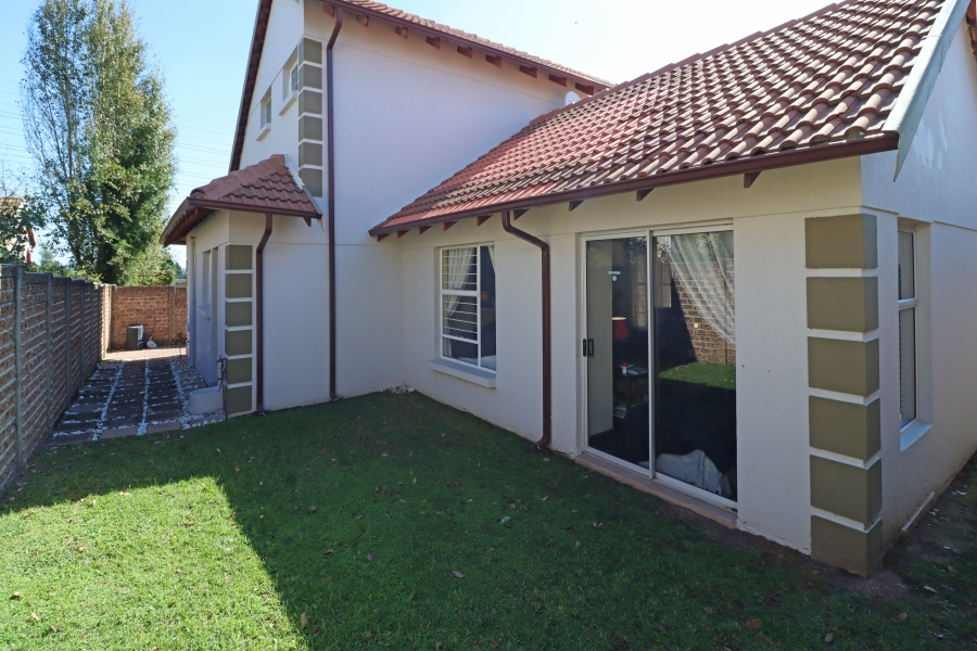 3 Bedroom Property for Sale in Barbeque Downs Gauteng