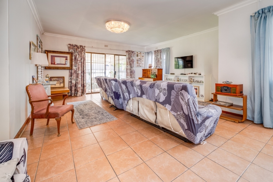 3 Bedroom Property for Sale in Edenvale Central Gauteng