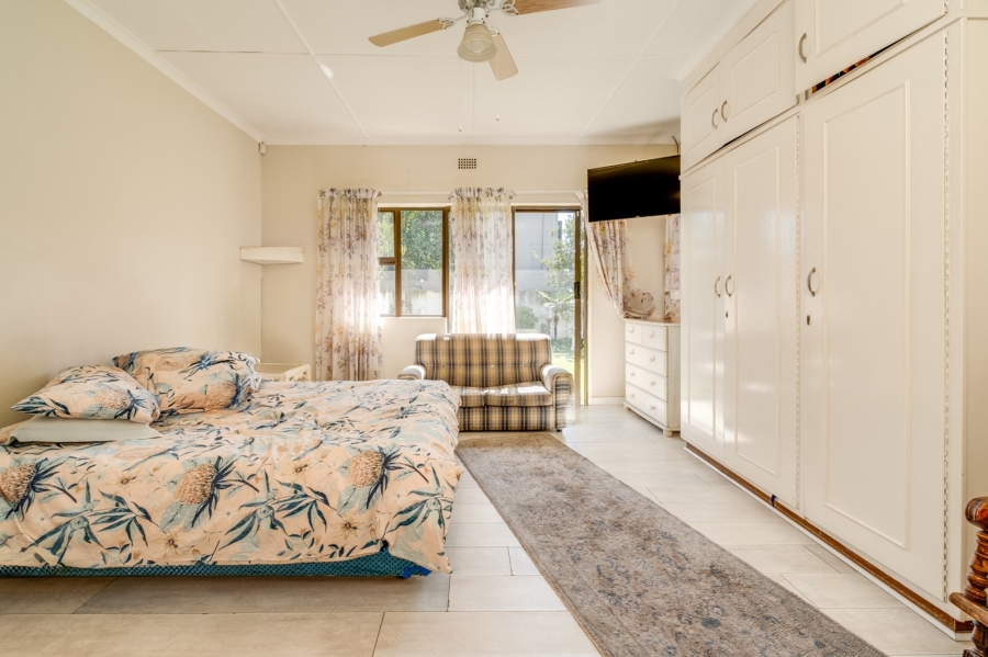 3 Bedroom Property for Sale in Edenvale Central Gauteng