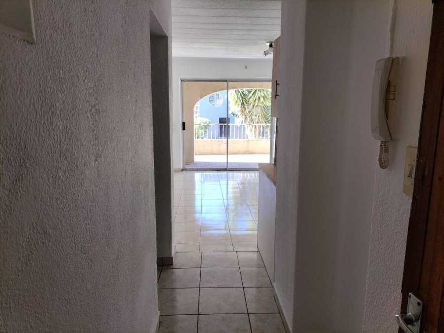 2 Bedroom Property for Sale in Florida Lake Gauteng