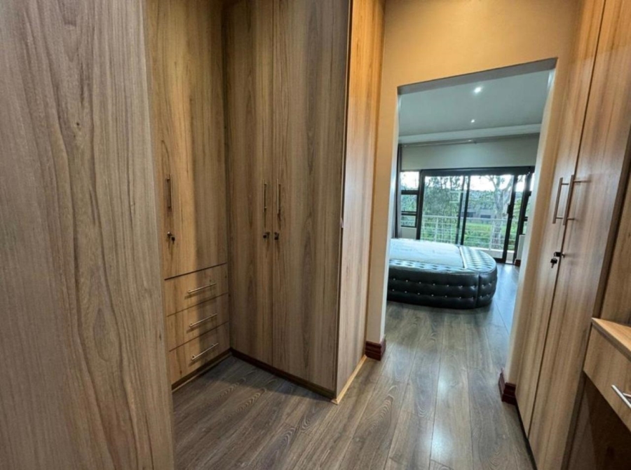 4 Bedroom Property for Sale in Blue Hills Gauteng
