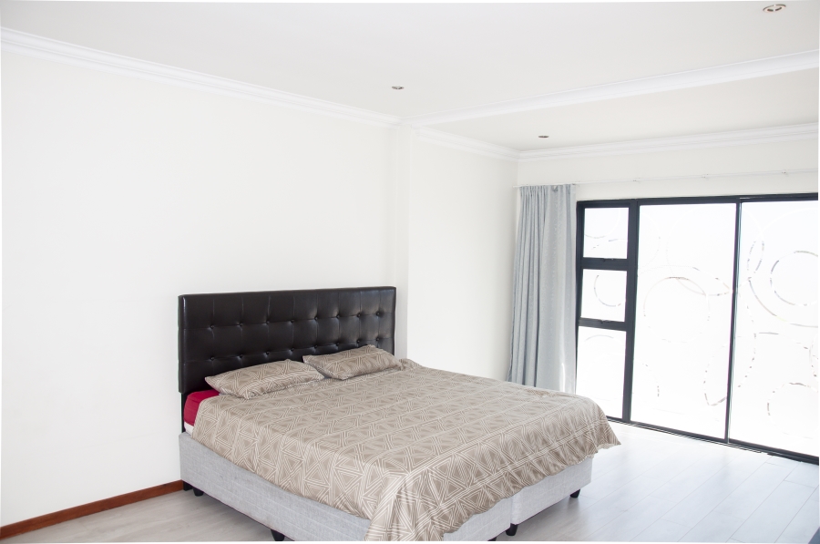 3 Bedroom Property for Sale in Thatchfield Estate Gauteng