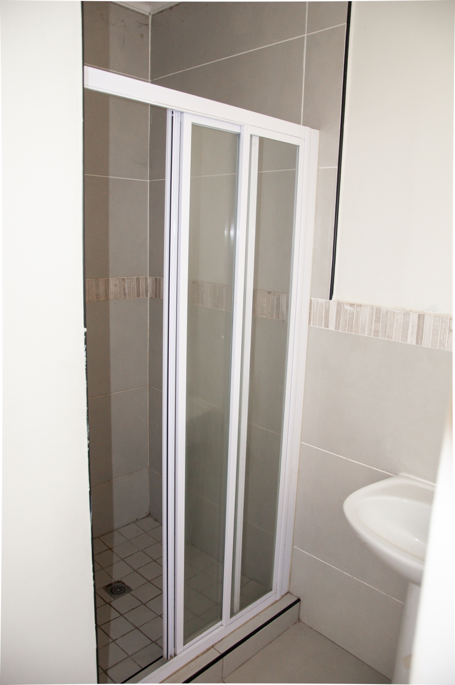 3 Bedroom Property for Sale in Thatchfield Estate Gauteng