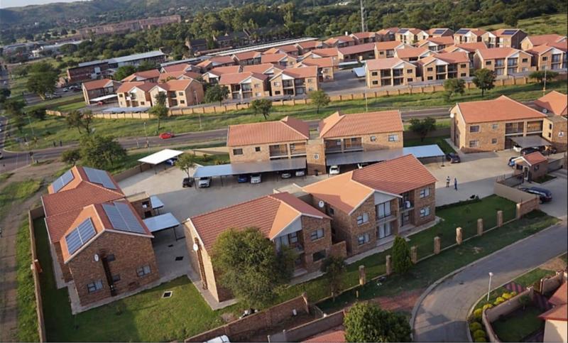 To Let 2 Bedroom Property for Rent in Karenpark Gauteng