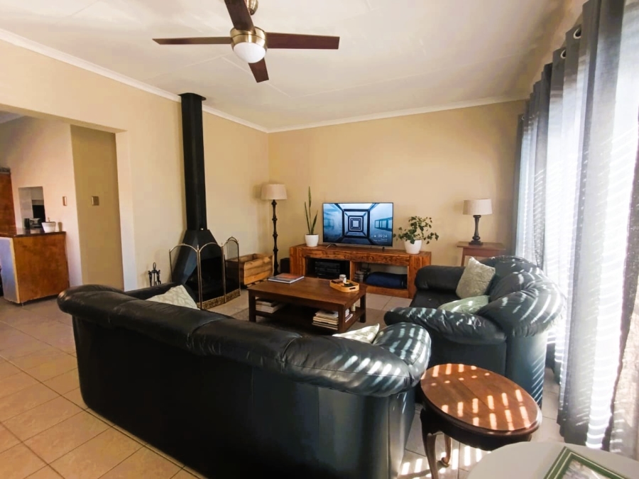 3 Bedroom Property for Sale in Brackenhurst Gauteng