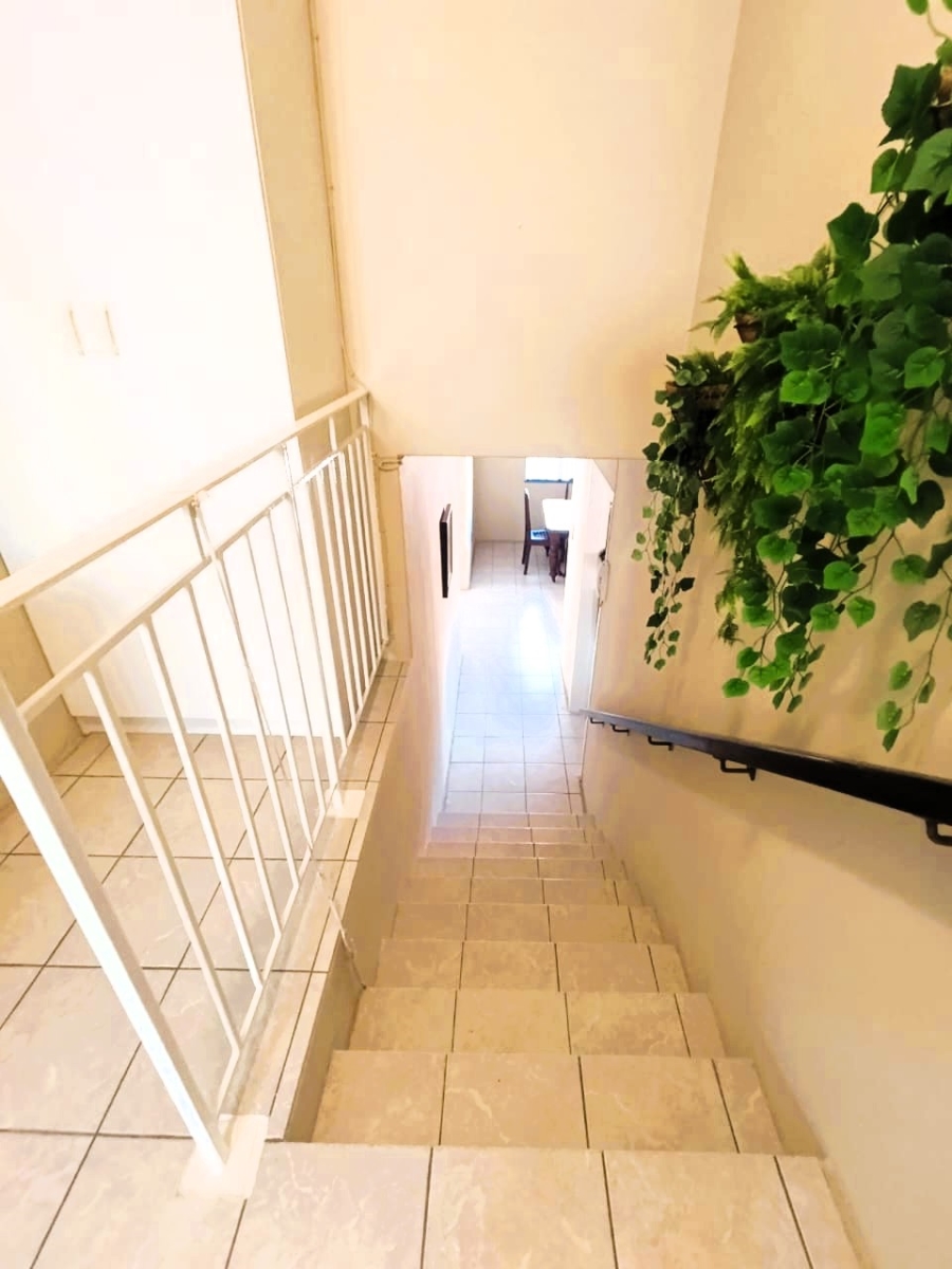 3 Bedroom Property for Sale in Brackenhurst Gauteng