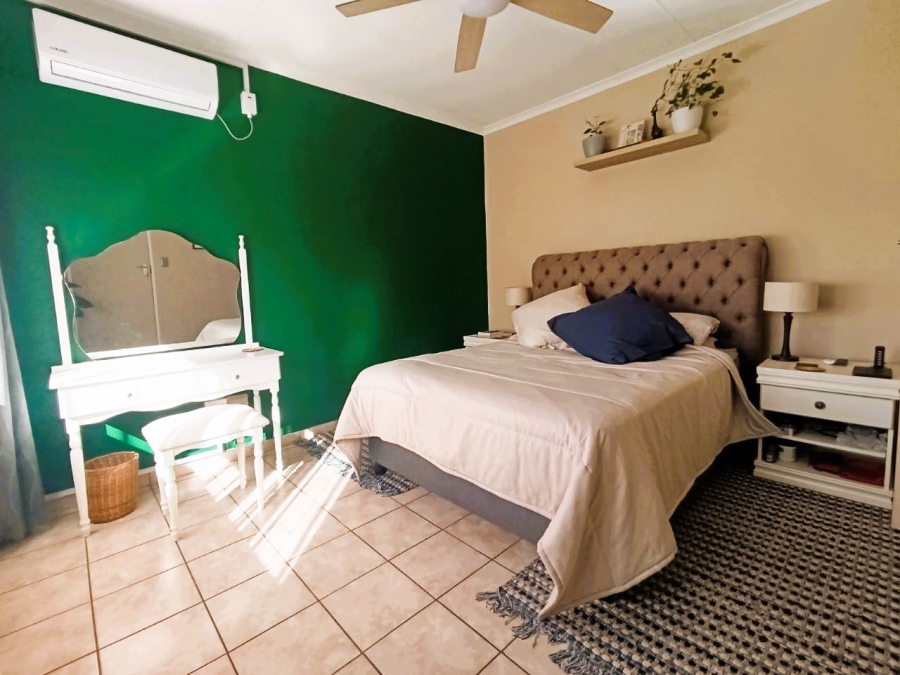 3 Bedroom Property for Sale in Brackenhurst Gauteng