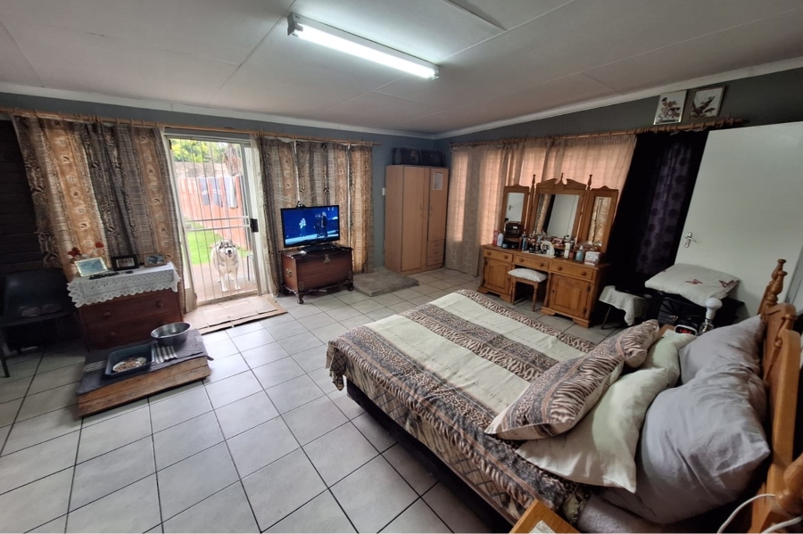 4 Bedroom Property for Sale in Selection Park Gauteng