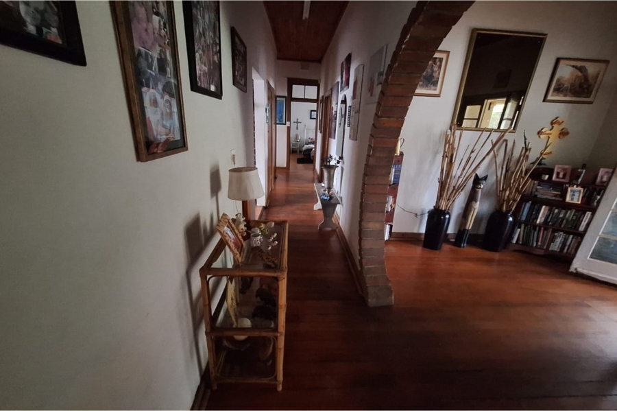 4 Bedroom Property for Sale in Selection Park Gauteng