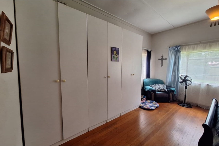 4 Bedroom Property for Sale in Selection Park Gauteng