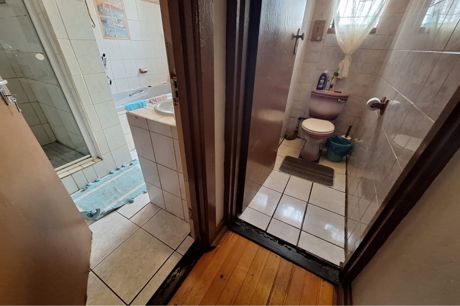 4 Bedroom Property for Sale in Selection Park Gauteng